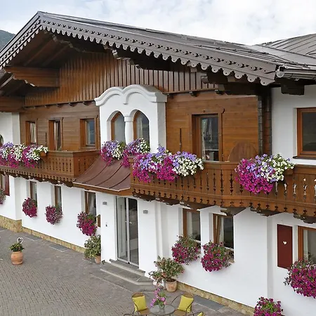 Landhaus Trinker Guest house 4*